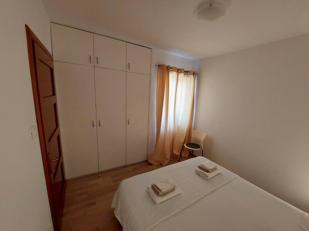 자드라보노 Apartman Iskra 아파트 외부 사진